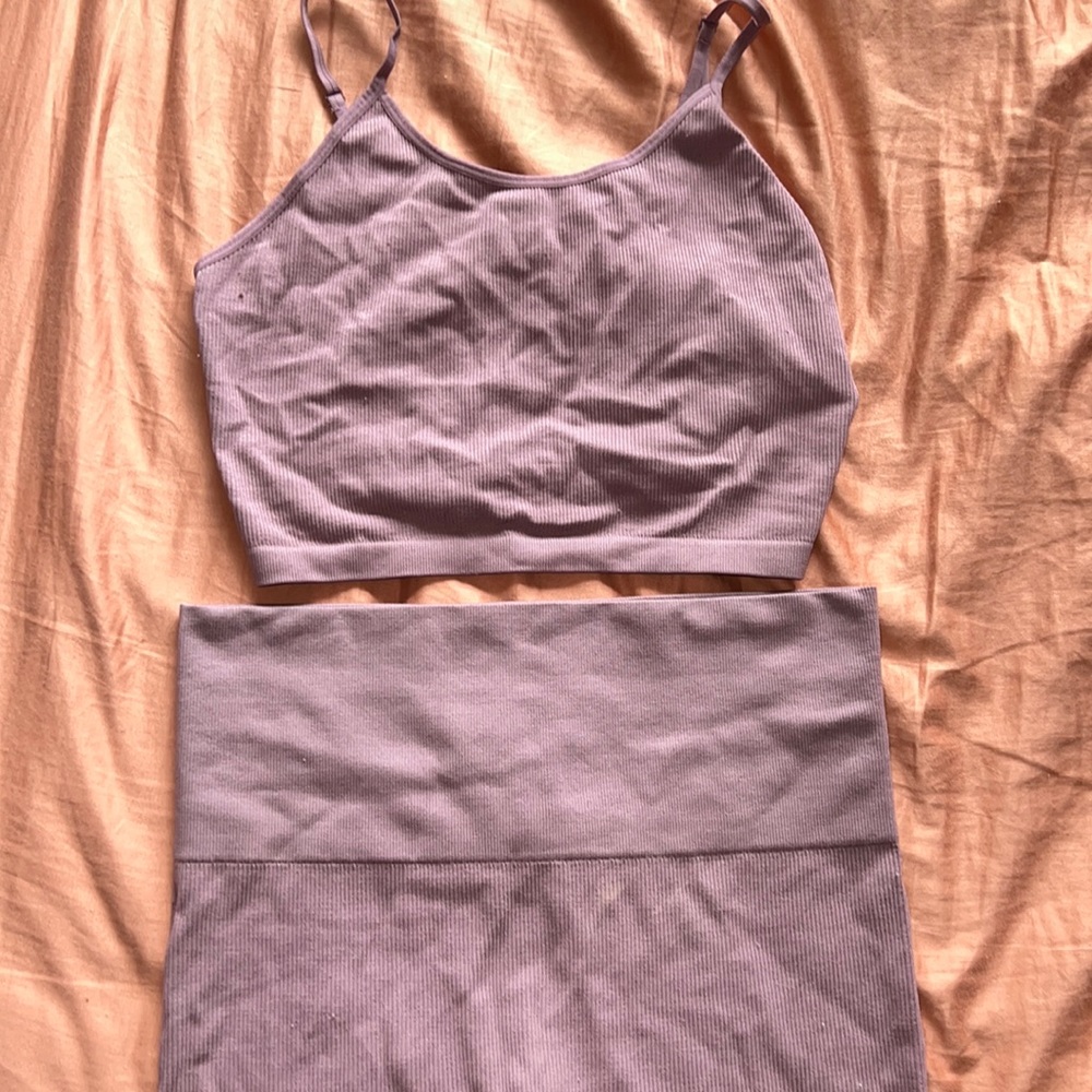 Beautiful purple plum set
